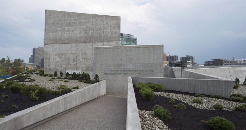 2018-08-15 national holocaust monument