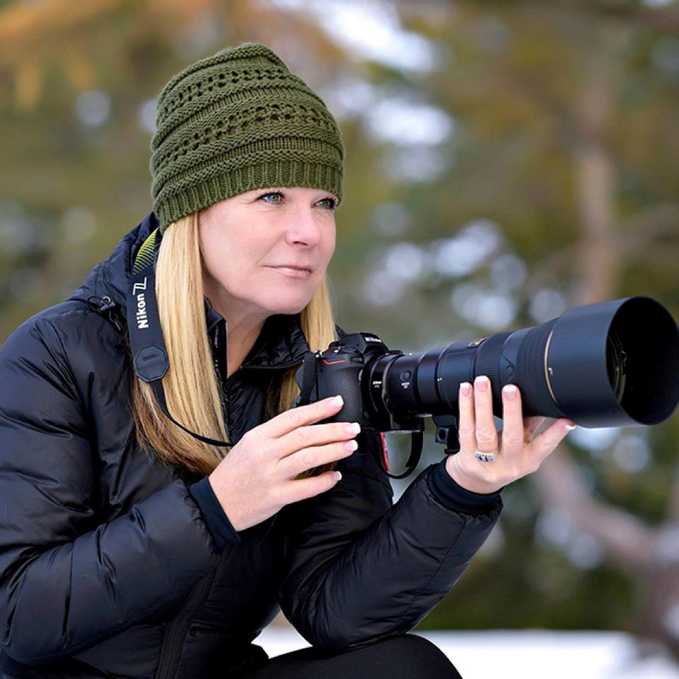 Michelle-Valberg-BTS-with-camera