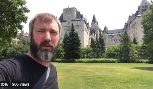 Tom Green Holding Major S Hill Picnic To Casually Discuss Chateau Laurier Expansion Citynews Ottawa Tom Green Holding Major S Hill Picnic To Casually Discuss Chateau Laurier Expansion Citynews Ottawa