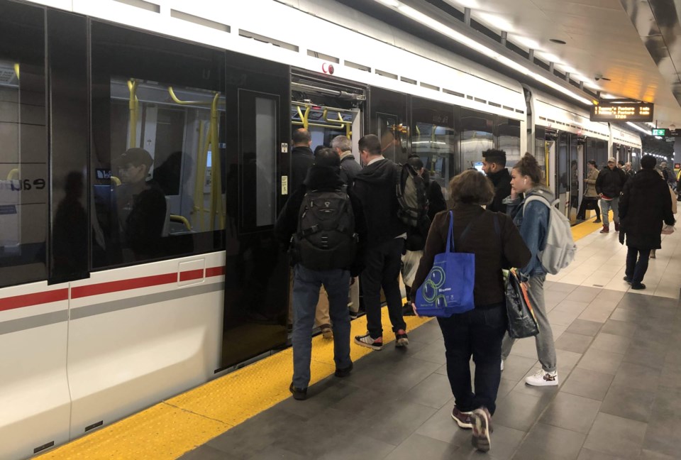 2019-10-29 LRT light rail o-train passengers