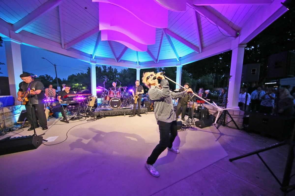 Picture-perfect evening for Summerfest kickoff event