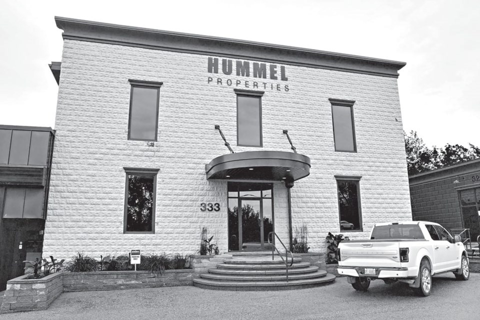 Hummel_building_BLACK