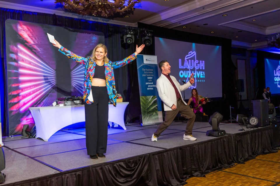 laugh-out-live-excawards-jr-medium