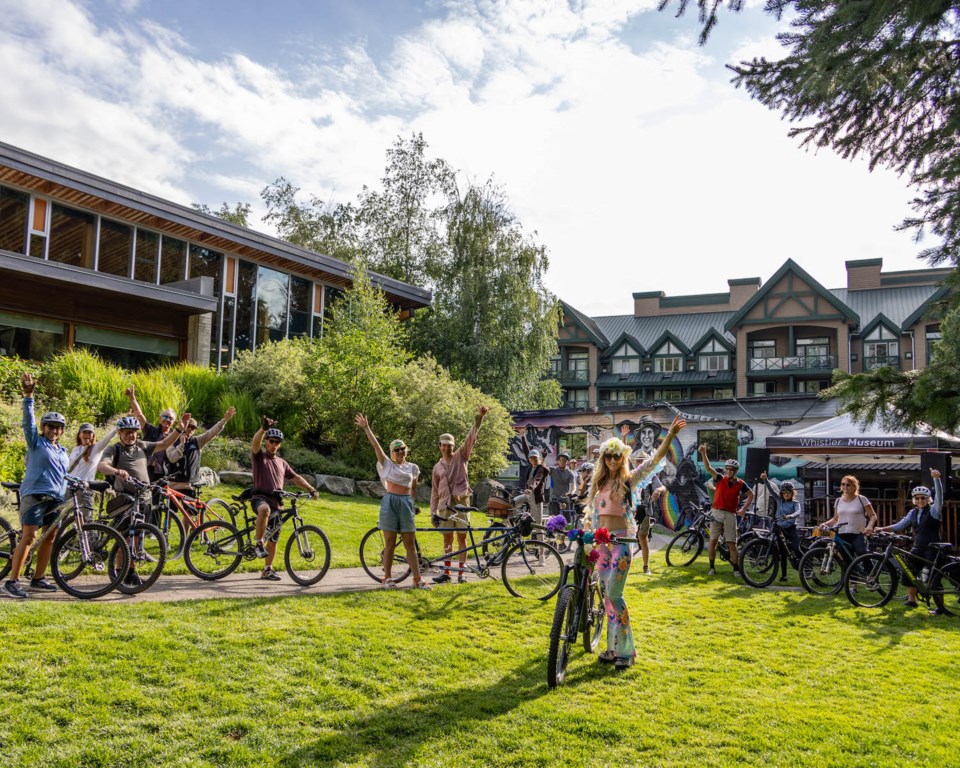 parc-pop-up-bike-ride-kelly-cosgrove-medium