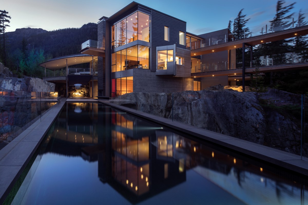 As Whistler looks to curb energy use, councillor wants to get handle on heated outdoor pools