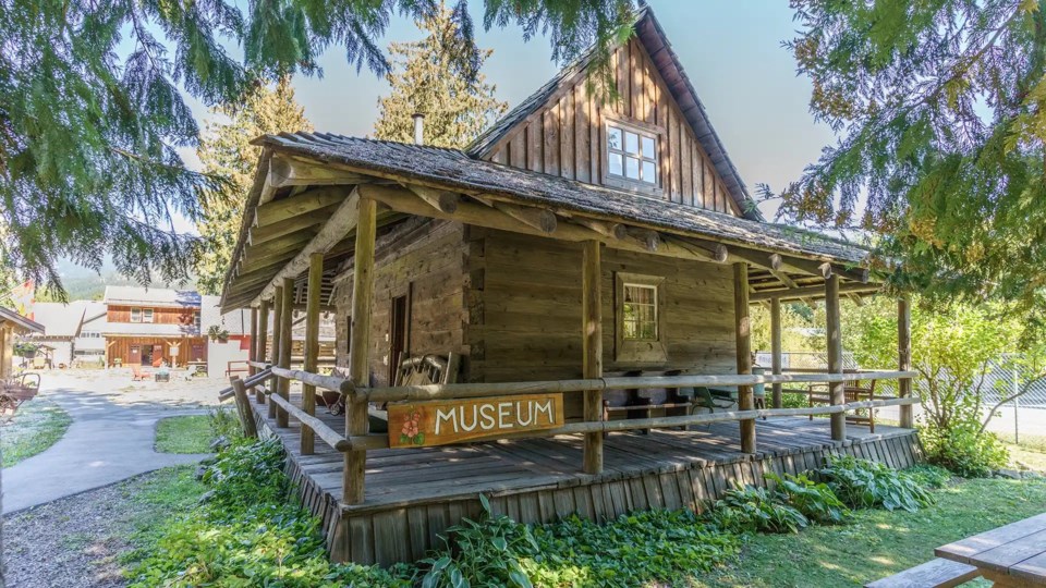 pemberton-and-district-museum-and-archives