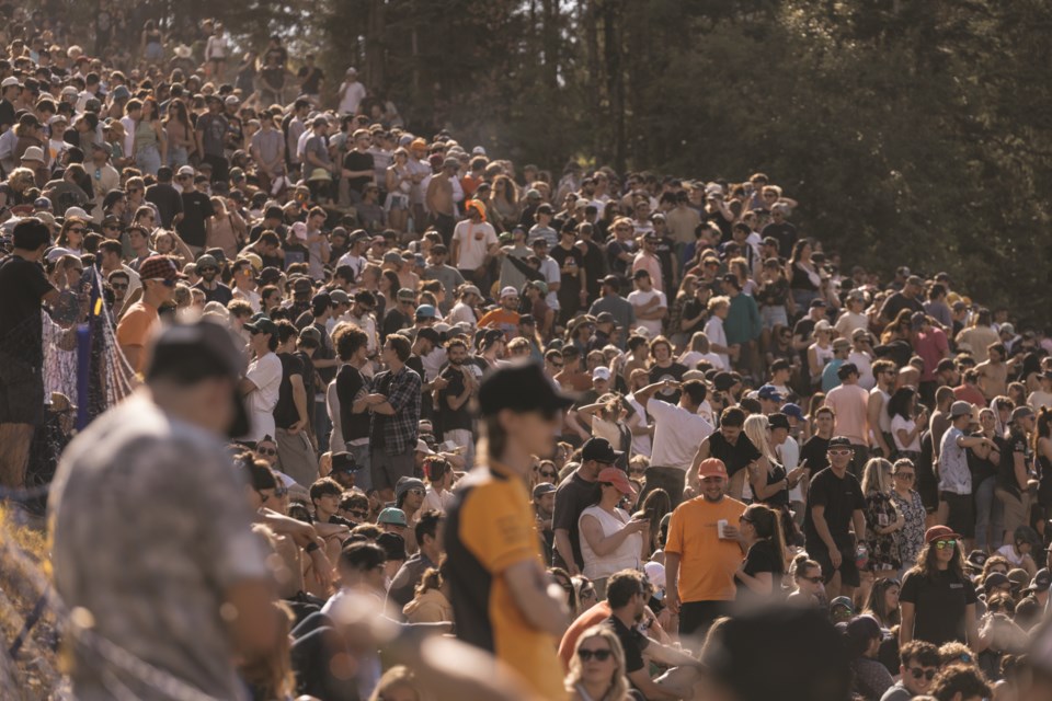 red-bull-joy-ride-crowd-2023-by-rob-perry-courtesy-of-crankworx