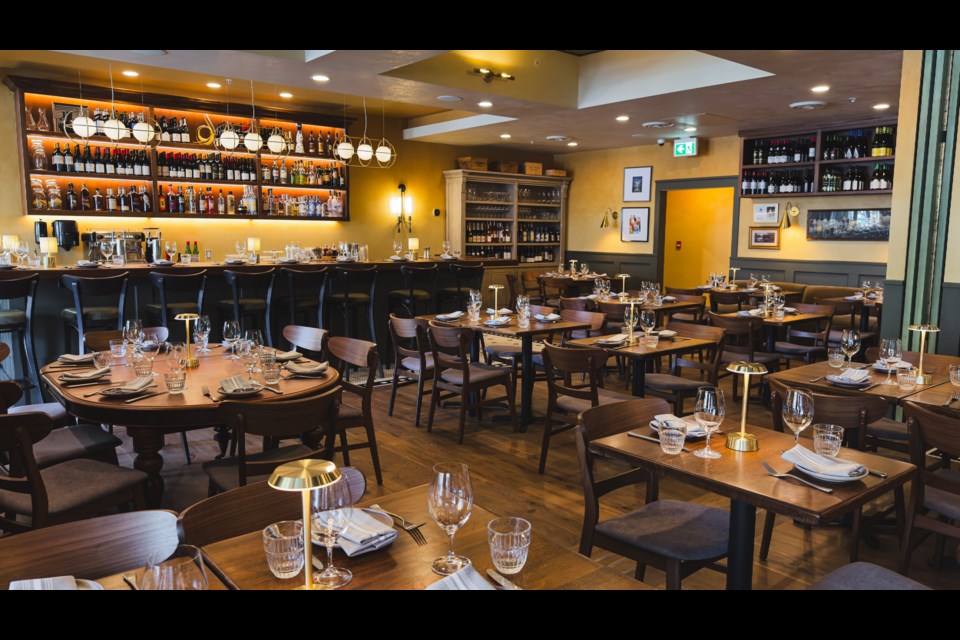Lorette Brasserie, a new venture from local restaurateurs Jay and James Paré, opens in the former Elements space on April 26.