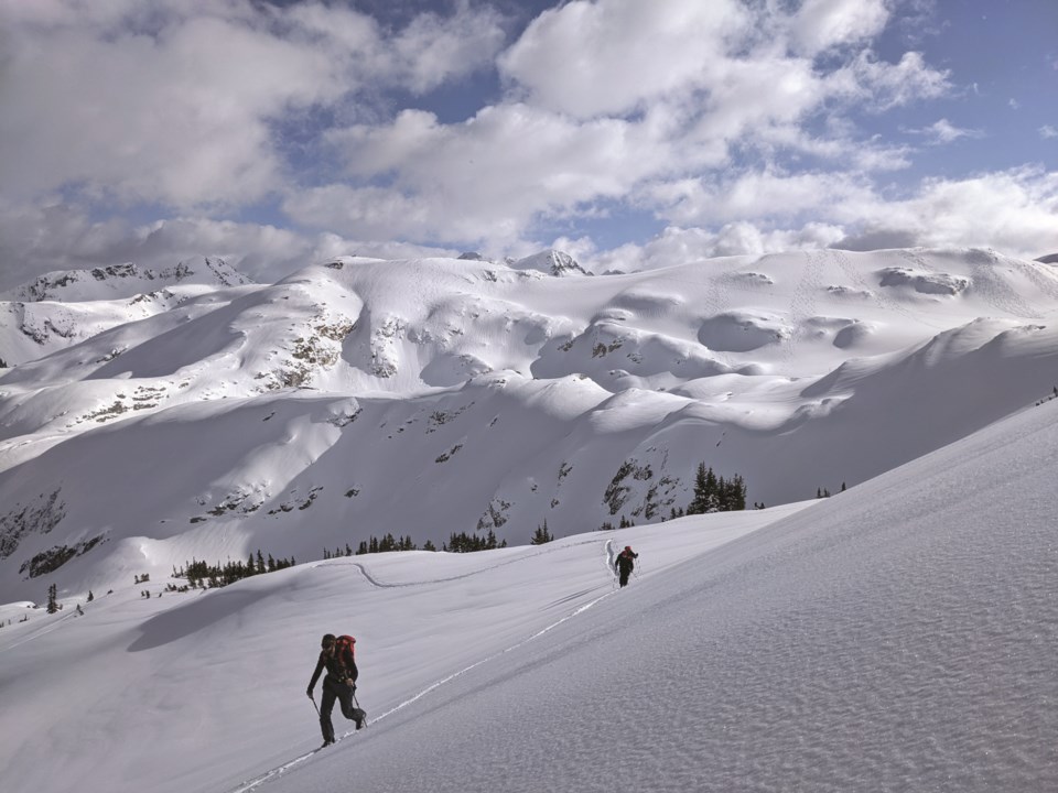 whistlerbcearlyseasonbackcountryskitouring