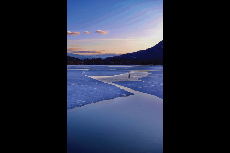 SPRING SUNSET What do you do when the mountain unexpectedly closes? Start preparing for paddle season, no matter how chilly or partially frozen the valley’s lakes might be—at least if you’re this mystery paddle boarder, as seen on Green Lake at sunset on Monday, March 29. 