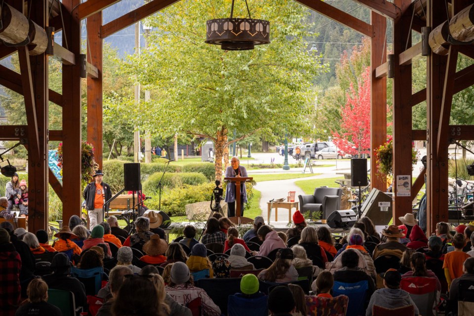COMMUNITY CONNECTIONS Dr. Lorna Wanosts’a7 Williams, Professor Emerita of Indigenous Education, Curriculum and Instruction at the University of Victoria and Canada Research Chair in Education and Linguistics, speaks at a National Day for Truth and Reconciliation event in Pemberton on Sept. 30. Organized by Natalie Langmann of Aligned Creative, the event was the first of its kind between Pemberton and the Lil’wat Nation, Williams said. 