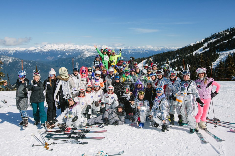 SPACE MAMAS The Annual Mums & Friends Mountain Classic 2024 presented by Nutrl Vodka at Whistler Blackcomb on April 10 was truly “Out of this World.” Fifty ladies took to the slopes on Blackcomb Mountain celebrating the Space Mission theme whilst basking in the spring sunshine! A huge success for all involved. 