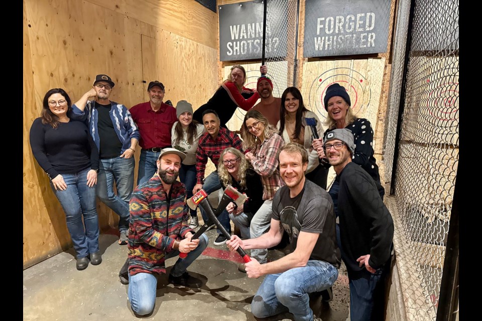 MERRY AXE-MAS Pique’s annual Christmas bash at Forged Axe Throwing was a blast. Staff learned throwing techniques while enjoying libations and connection outside our office. While no fingers were lost, some staff’s sense of pride was tested. 