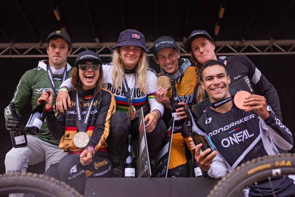 2023 Canadian Open DH pro medallists, left to right: Mark Wallace, Louise Ferguson, Valentina Holl, Jakob Jewett, Miranda Miller, Tuhoto-Ariki Pene.