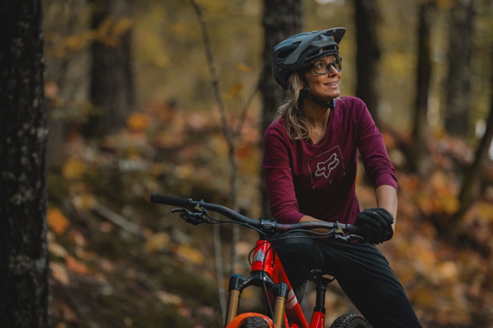 Retired World Cup downhill biker Claire Buchar rides to raise money for ovarian cancer research in Ƶappon April 6, 2024. 