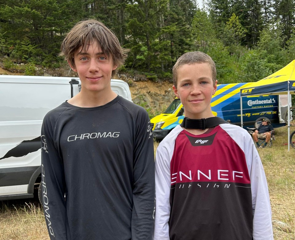 jack-mccredie-mason-cruickshanks-crankworx-dh-2023