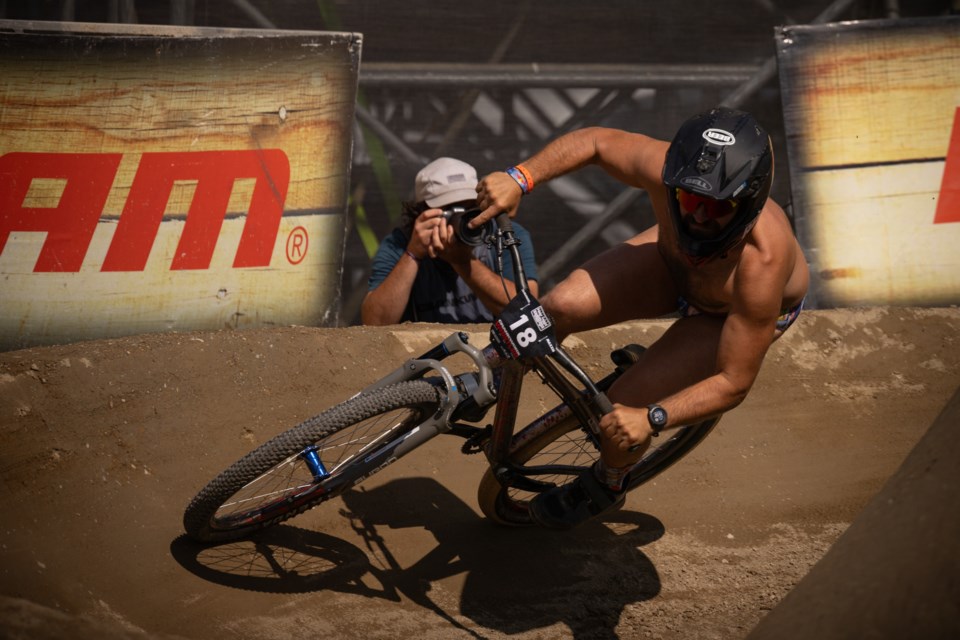 mikey-haderer-2023-crankworx-whistler-pump-track-rob-perry
