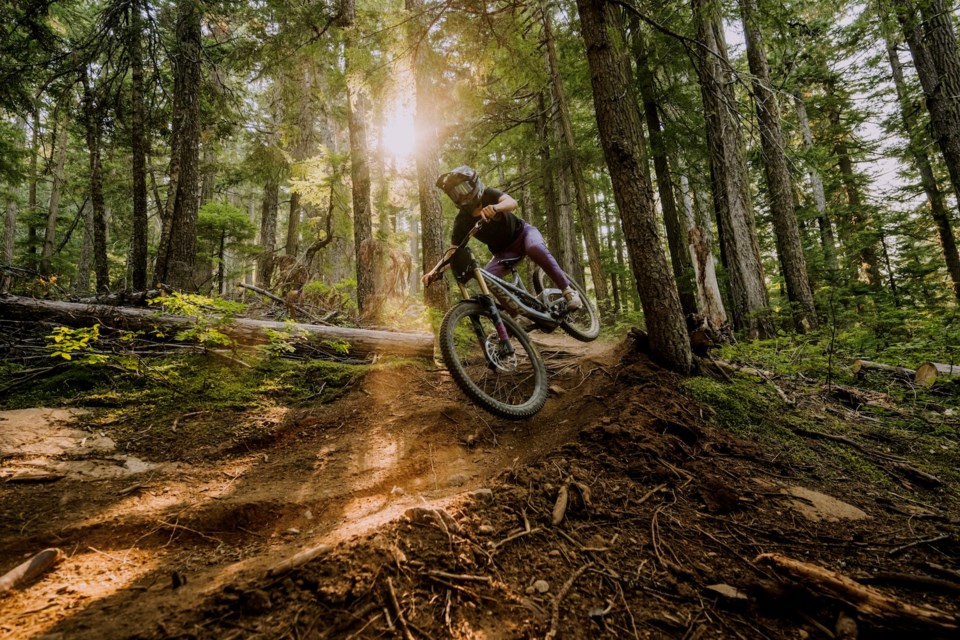 Ruby Wells signed with the Devinci Development Team in spring 2025.