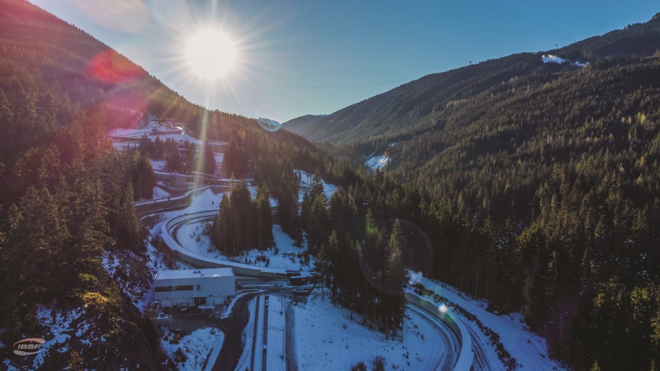 s-s1-whistler-sliding-centre-2948