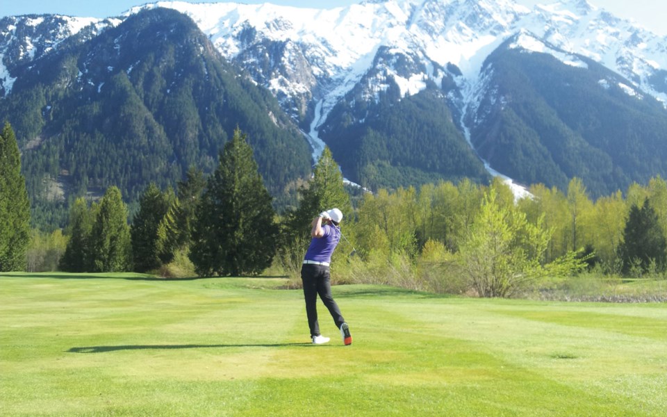 Sports-Pemberton-Sunstone-Golf