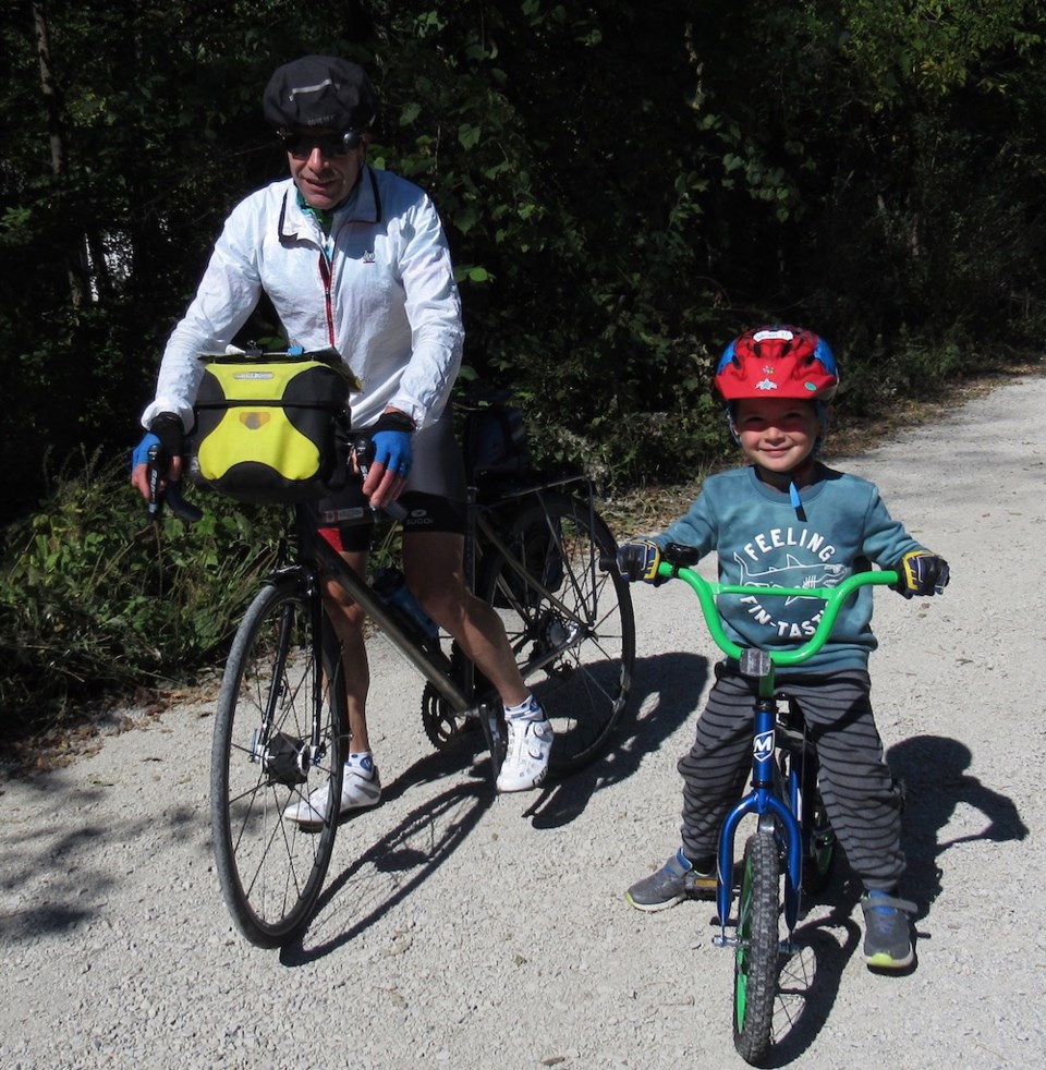 cycling rural eastern Ontario 3766