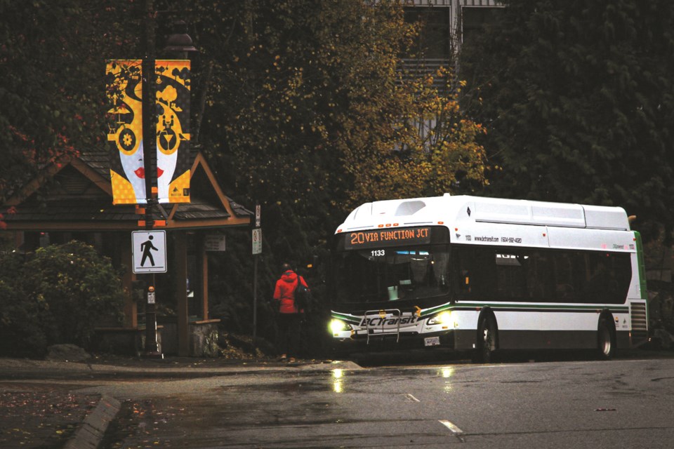 N-Transit Strike 29.11 PHOTO BY TREVOR BODNAR