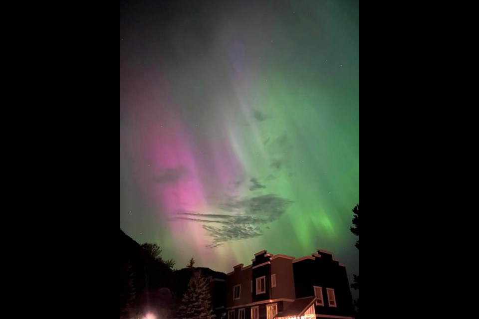 Pemberton locals captured Sunday night's natural light show.