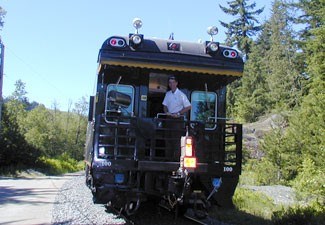 mayor-on-train