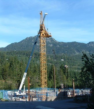 nita_lake_crane