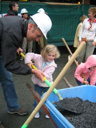 library-groundbreaking