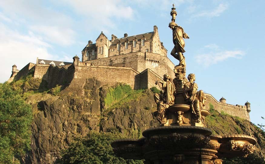 Edinburgh Castle from Princes Street Gardens. Photo by Jack Souther