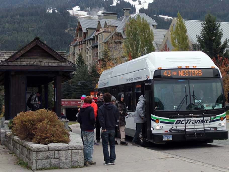 bus_transit_photo_by_andrew_mitchell_