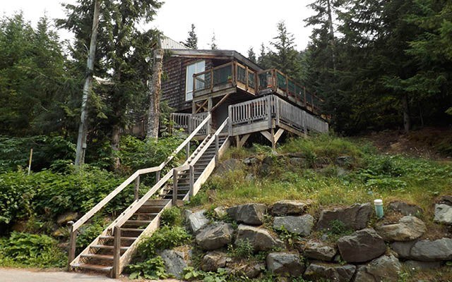 ubc_whistler_lodge