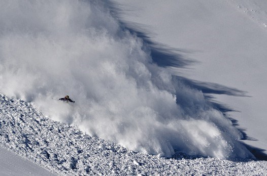 knowthesnow-avalanche-shutterstock-web