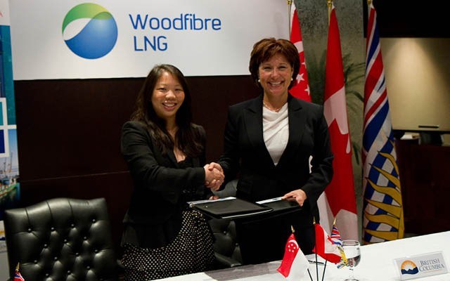 imelda_tanoto_with_premier_clark_submitted