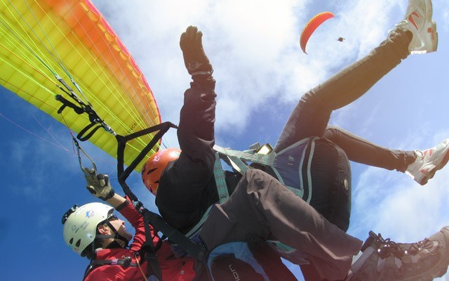Tandem Paragliding. Photo courtesy of Altitude Adventures/www.AltitudeAdventures.ca