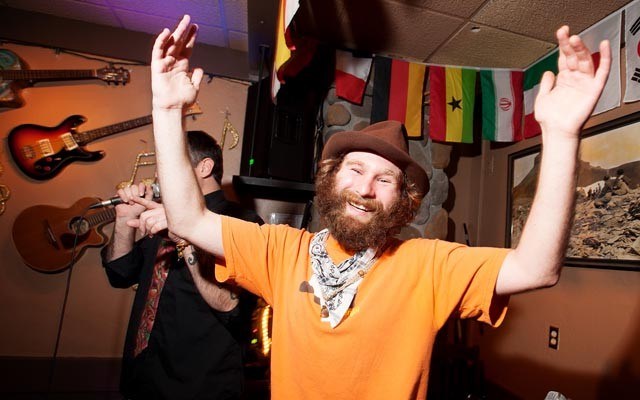 e-music_2_web_whistler_music_search_will_ross