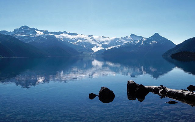 While many people are preparing for the busy winter season at Whistler, our experiences lead us to believe that summer is an equally tantalizing time to enjoy all that Whistler has to offer. To find more great hikes, check out 10hikes.com . Photo courtesy of <a href="http://10Hikes.com">10Hikes.com</a>