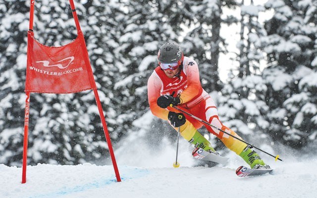 HEADING DOWN Jordy Norris, a member of the defending champion NZ Foundation Team, is shown during the 2016 Peak to Valley Race. Photo by Scott Brammer/Coastphoto.com