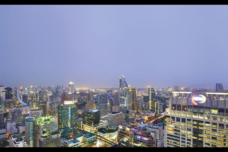 The view from the Centara Grand at CentralWorld. Photo by i viewfinder/Shutterstock.com