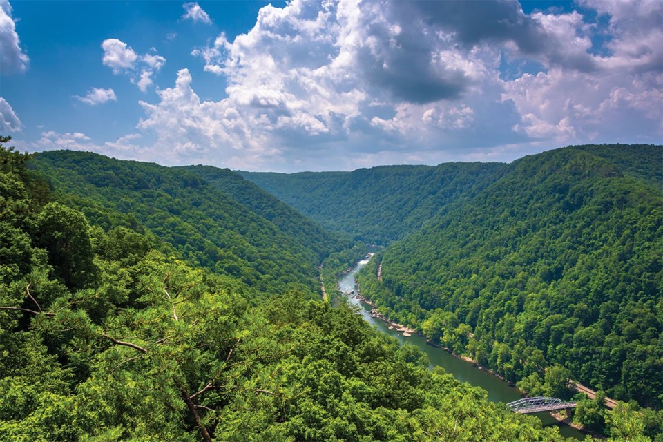 The New River Gorge seen from the Canyon Rim Visitor Center Overlook, West Virginia. <a href="http://www.shutterstock.com">www.shutterstock.com</a>