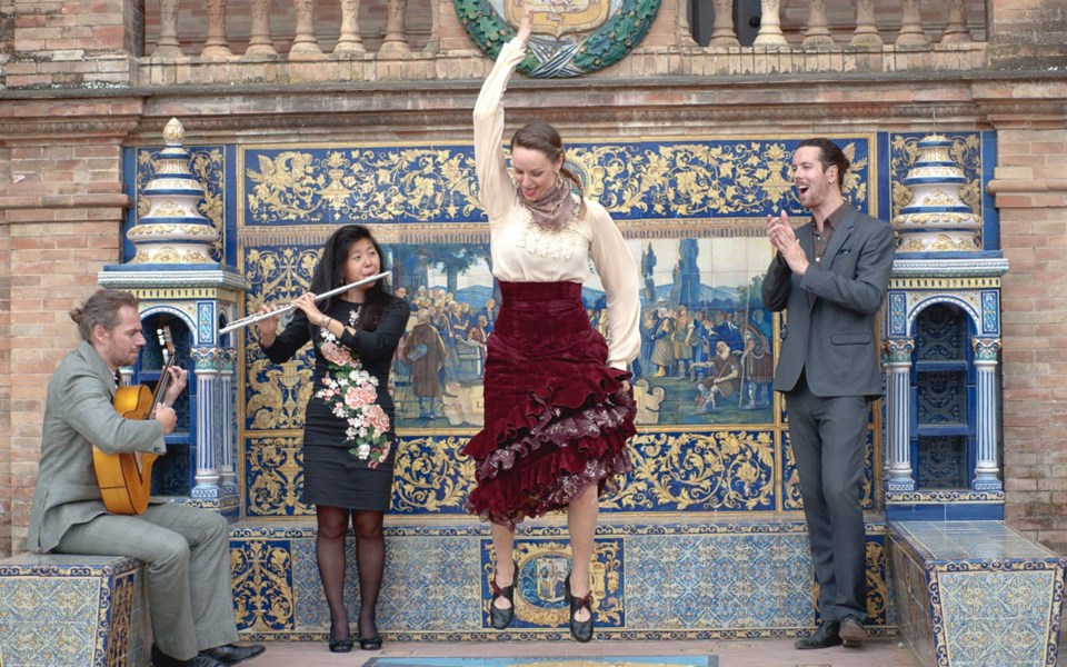 flamenco-dancers