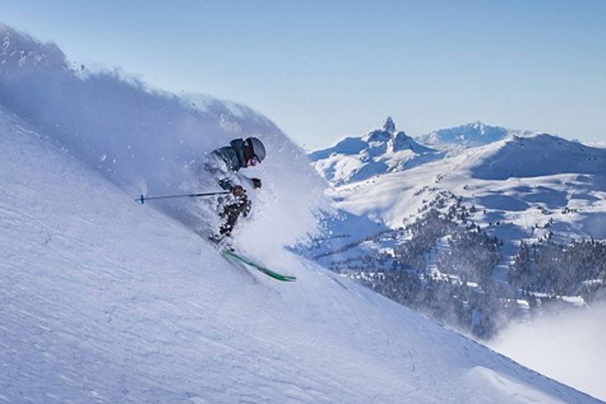 you-have-one-more-month-to-buy-your-whistler-blackcomb-winter-pass