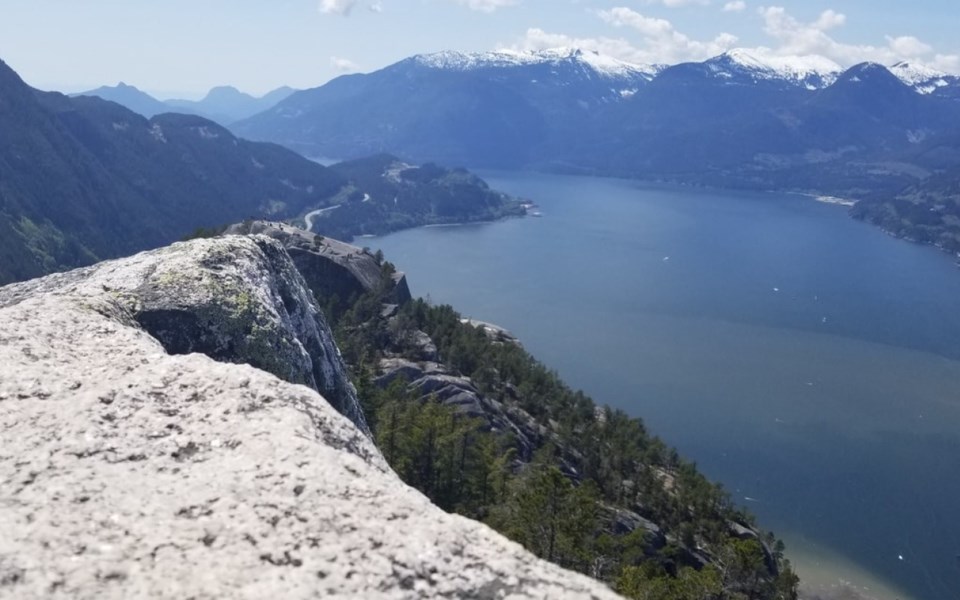 stawamus_chief_in_squamish_bc_unsplash