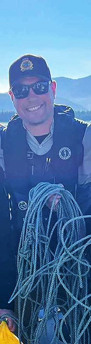 Powell River Fishery Officer Details Freeing Of Tangled Whale Powell 