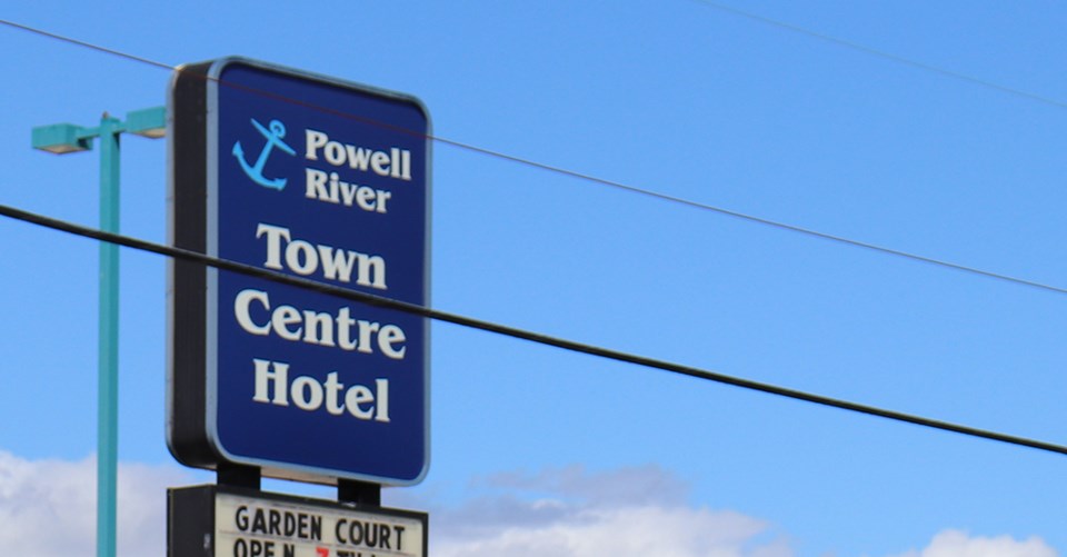 2830_town_centre_hotel