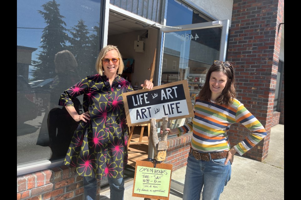 BIG MOVES: Owners and founders of the independent art supply store qathet Art and Wares, Karen Skadsheim [left] and Evelyn Russell, recently moved from Alberni Street to 4488 Marine Avenue.