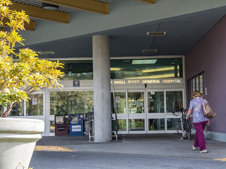 powell-river-general-hospital-entrance