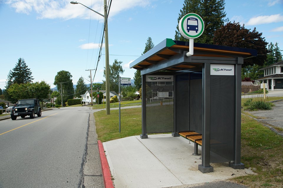 2633_bus_shelters_powell_river