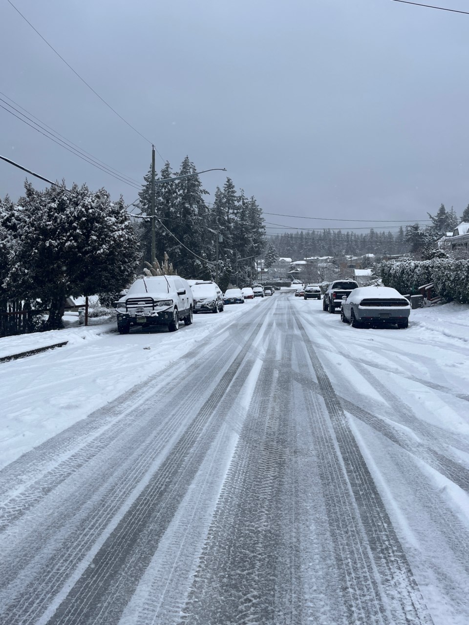 3017_snowfall_warning_feb_4